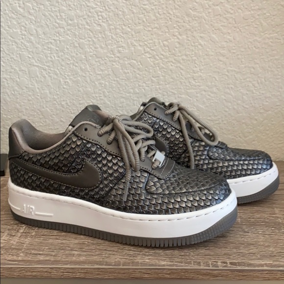 nike air force 1 upstep premium